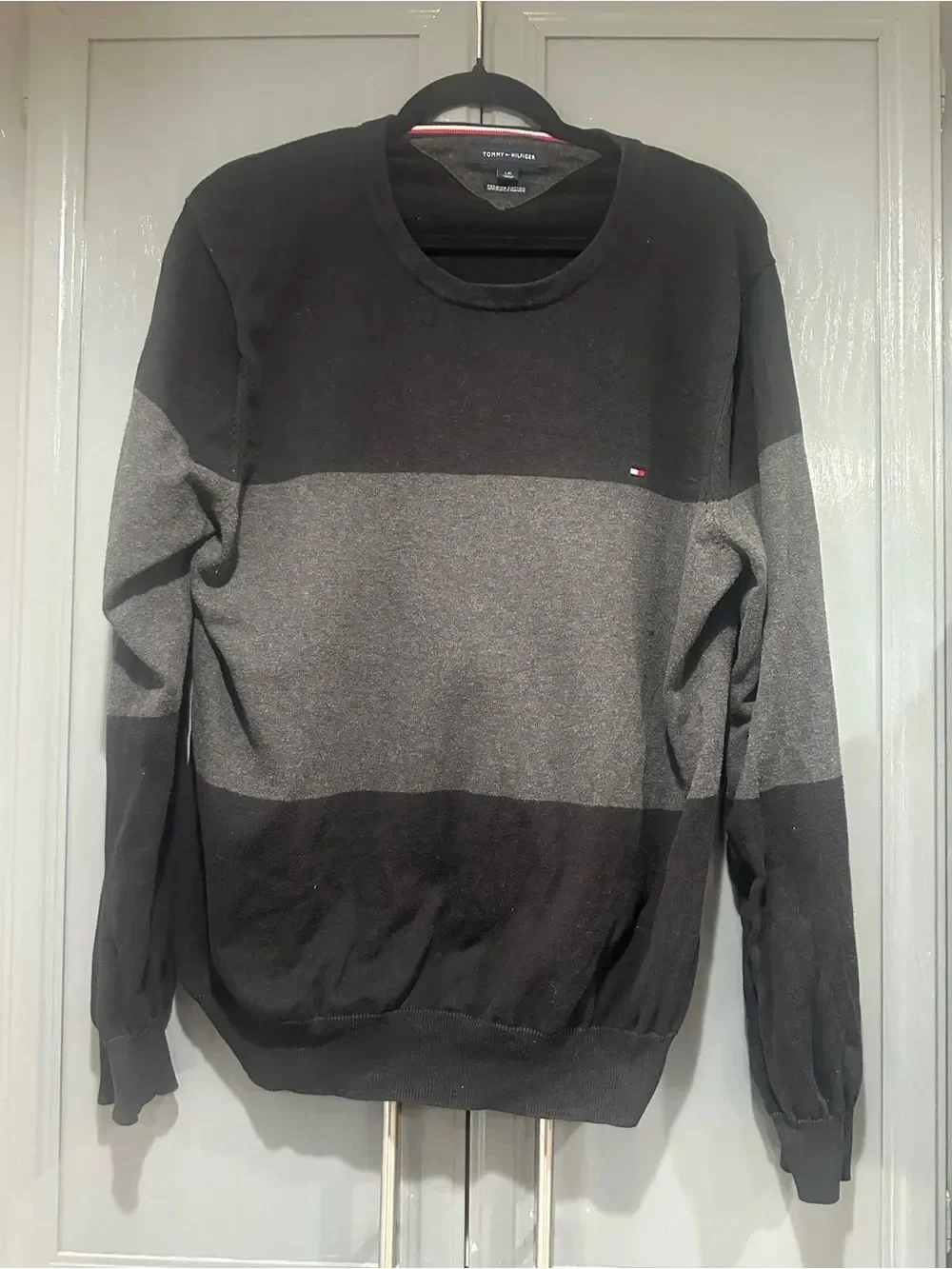 Tommy Hilfiger Black & Gray Stripe Crewneck Sweater L